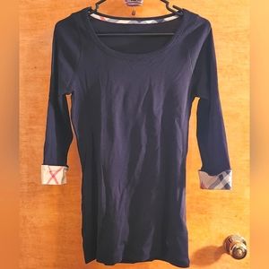 Burberry Black Scoop Neck 3/4  Sleeve Jersey Tee w Nova Check Cuffs XS